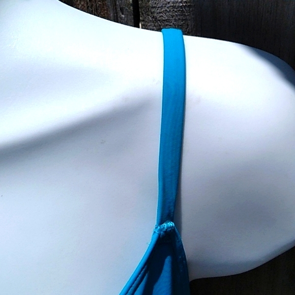 Aerie Onepiece Swimsuit  (XL) - Picture 4 of 9